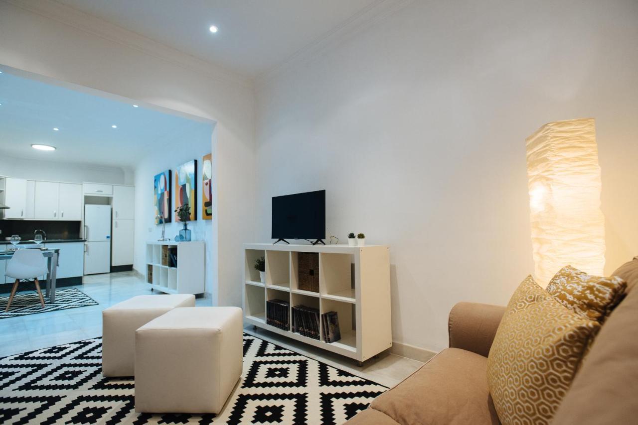 Holi-Rent Lanza Lägenhet Sevilla Exteriör bild