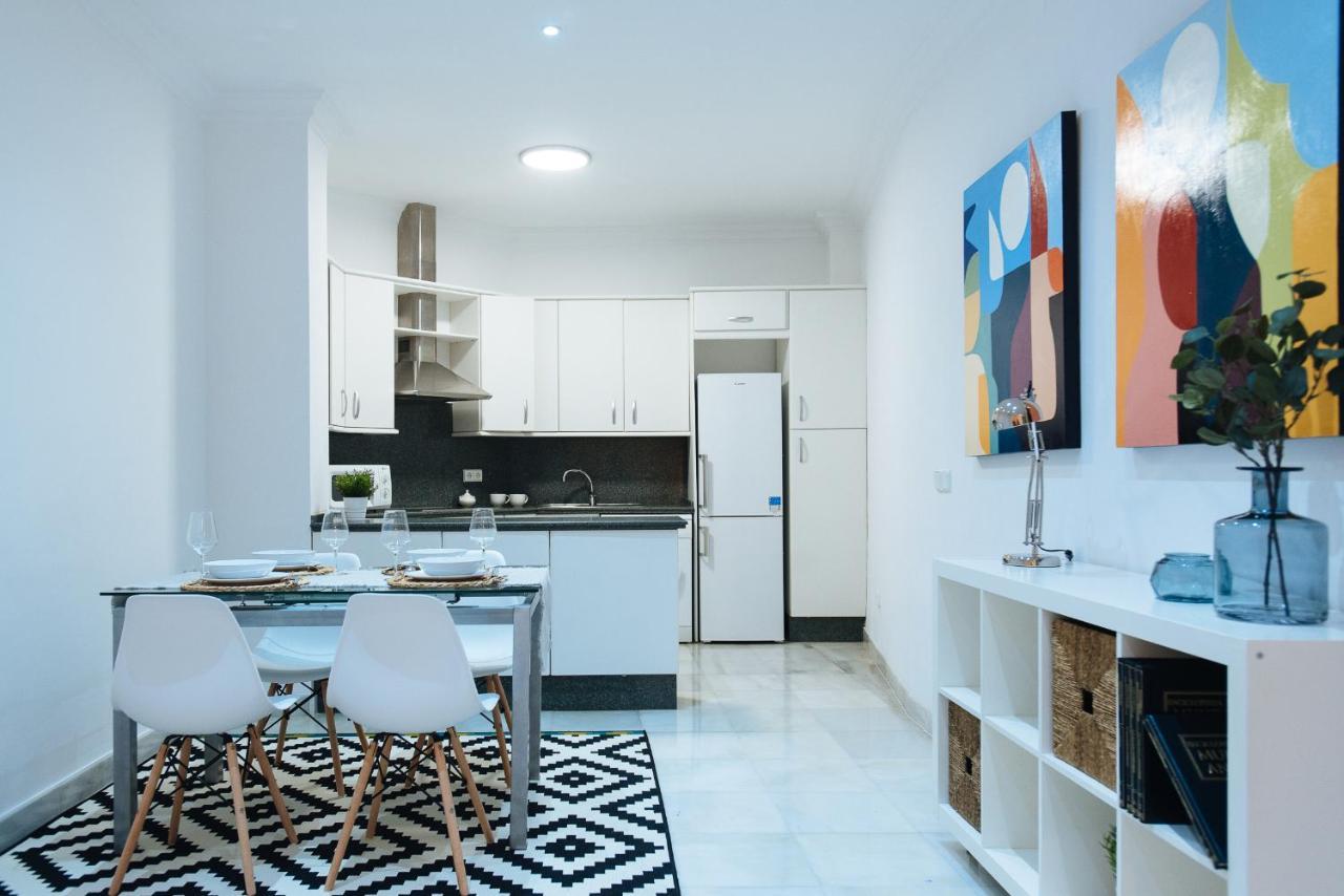 Holi-Rent Lanza Lägenhet Sevilla Exteriör bild